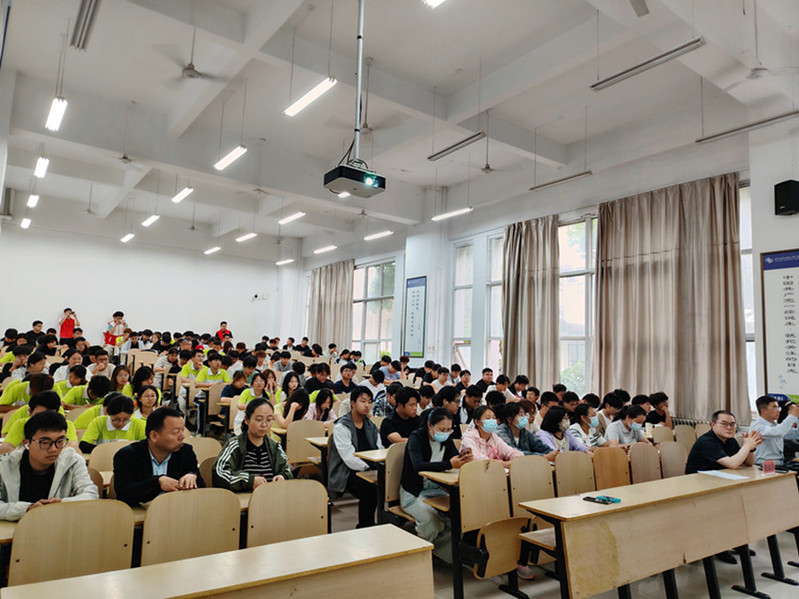 结核病防控专题知识讲座现场