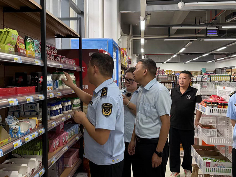 筑牢校园食品安全防线 护航秋季开学季