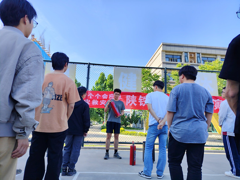 填补公寓演练空白   提升应急逃生能力