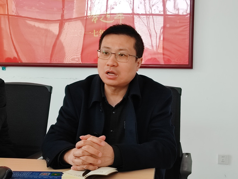 刘明学副校长带头开展批评与自我批